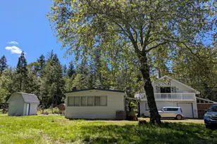 575 Kirkham Rd, Cave Junction, OR 97523 - Photo 5