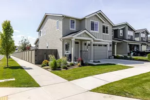 61591 SE Quill Pl, Bend, OR 97702 - Photo 3