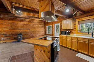 40060 Incline Dr, Chiloquin, OR 97624 - Photo 9