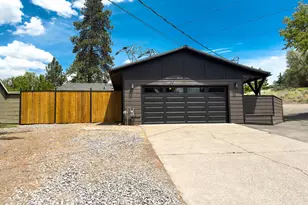 2211 California Ave, Klamath Falls, OR 97601 - Photo 3