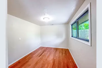 2211 California Avenue, Klamath Falls, OR 97601 - Photo 25