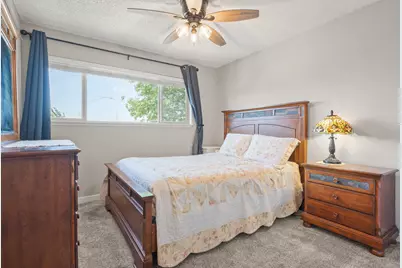 2727 Gateway Street #APT 18, Springfield, OR 97477 - Photo 13