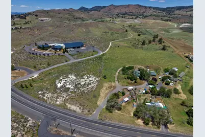 0 Foothills Boulevard #Lot 300, Klamath Falls, OR 97603 - Photo 11