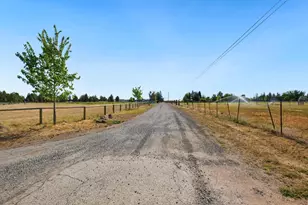 20123 Elder Ln, Bend, OR 97703 - Photo 39