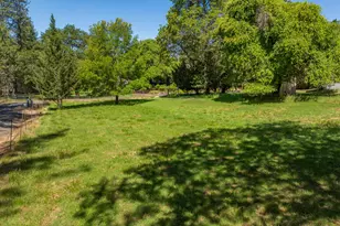 190 Detrick Dr, Grants Pass, OR 97527 - Photo 35