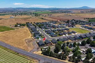 647 Liberty Dr, Metolius, OR 97741 - Photo 39