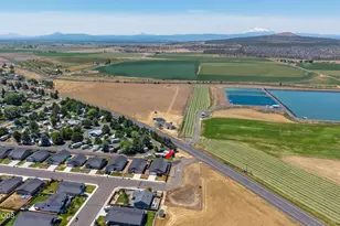 647 Liberty Dr, Metolius, OR 97741 - Photo 37