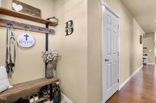 647 Liberty Dr, Metolius, OR 97741 - Photo 3