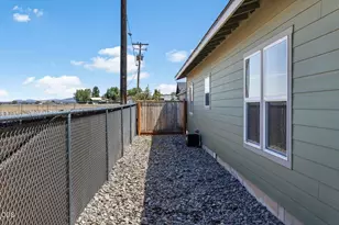 647 Liberty Dr, Metolius, OR 97741 - Photo 29