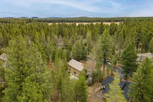 18066 E Butte Ln, Sunriver, OR 97707 - Photo 51