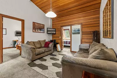 18066 E Butte Lane, Sunriver, OR 97707 - Photo 27