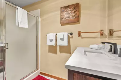 18066 E Butte Lane, Sunriver, OR 97707 - Photo 19