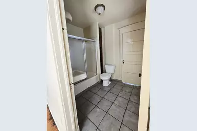 60 N Orange Street, Medford, OR 97501 - Photo 7