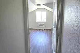60 N Orange St, Medford, OR 97501 - Photo 33
