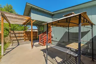 4751 Bellm Dr, Klamath Falls, OR 97603 - Photo 17