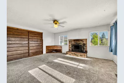2439 Berkeley Street, Klamath Falls, OR 97601 - Photo 7