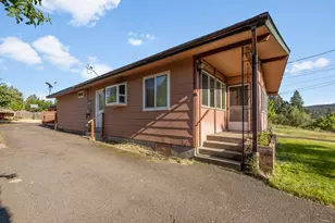 2439 Berkeley St, Klamath Falls, OR 97601 - Photo 23