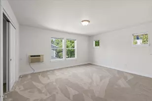2264 McCall, Ashland, OR 97520 - Photo 17