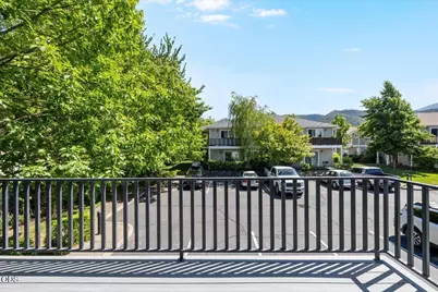 2264 McCall, Ashland, OR 97520 - Photo 21
