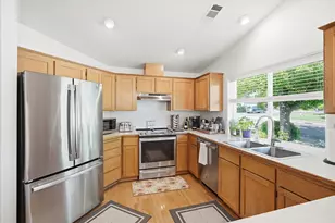 96 Mountain View Dr, Phoenix, OR 97535 - Photo 11