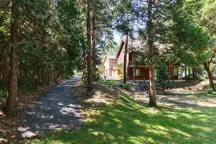 223 Indian Creek Ln, Shady Cove, OR 97539 - Photo 7