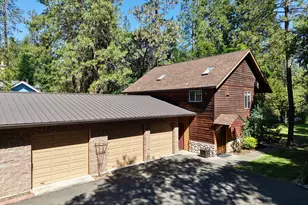 223 Indian Creek Ln, Shady Cove, OR 97539 - Photo 1