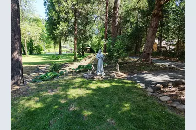 223 Indian Creek Lane, Shady Cove, OR 97539 - Photo 17