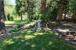 223 Indian Creek Ln, Shady Cove, OR 97539 - Photo 17