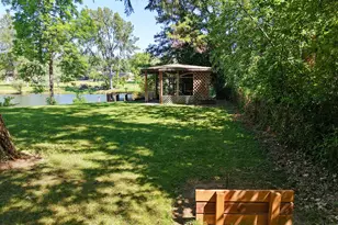 223 Indian Creek Ln, Shady Cove, OR 97539 - Photo 15