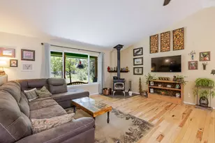 16154 Buena Vista Dr, La Pine, OR 97739 - Photo 5