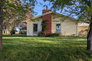 33000 McCartie Ln, Bonanza, OR 97623 - Photo 5