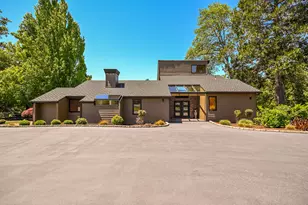 2546 Fisher Rd, Roseburg, OR 97471 - Photo 1