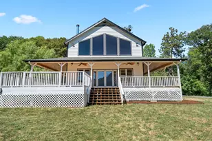 13500 E Evans Creek Rd, Rogue River, OR 97537 - Photo 3
