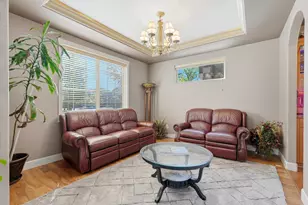61235 Splendor, Bend, OR 97702 - Photo 17