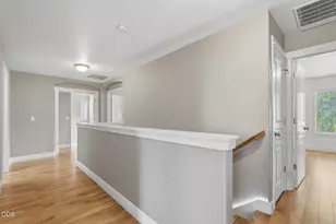 61235 Splendor, Bend, OR 97702 - Photo 23