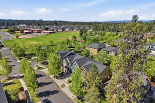 61235 Splendor, Bend, OR 97702 - Photo 51