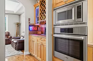 61235 Splendor, Bend, OR 97702 - Photo 19
