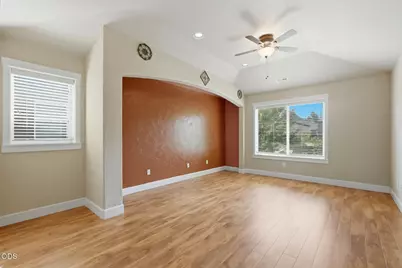 61235 Splendor, Bend, OR 97702 - Photo 29