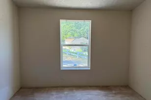 240 Mobile Dr, Ashland, OR 97520 - Photo 27