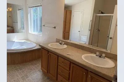 240 Mobile Drive, Ashland, OR 97520 - Photo 13