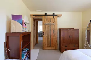 335 Sheraton Dr, Williams, OR 97544 - Photo 41