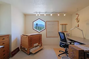 335 Sheraton Dr, Williams, OR 97544 - Photo 45
