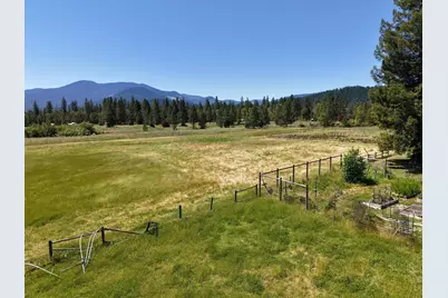335 Sheraton Drive, Williams, OR 97544 - Photo 9