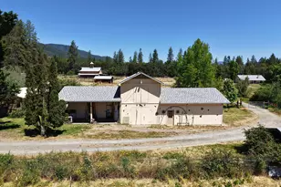335 Sheraton Dr, Williams, OR 97544 - Photo 7