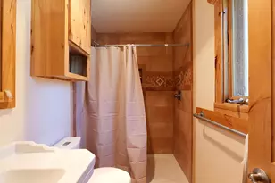 335 Sheraton Dr, Williams, OR 97544 - Photo 35