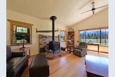 335 Sheraton Drive, Williams, OR 97544 - Photo 19