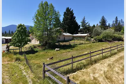 335 Sheraton Drive, Williams, OR 97544 - Photo 19