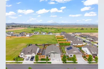 1256 NW Golf Course Drive, Madras, OR 97741 - Photo 35