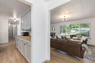 2087 Upper River, Grants Pass, OR 97526 - Photo 13
