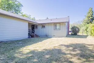 2087 Upper River, Grants Pass, OR 97526 - Photo 33